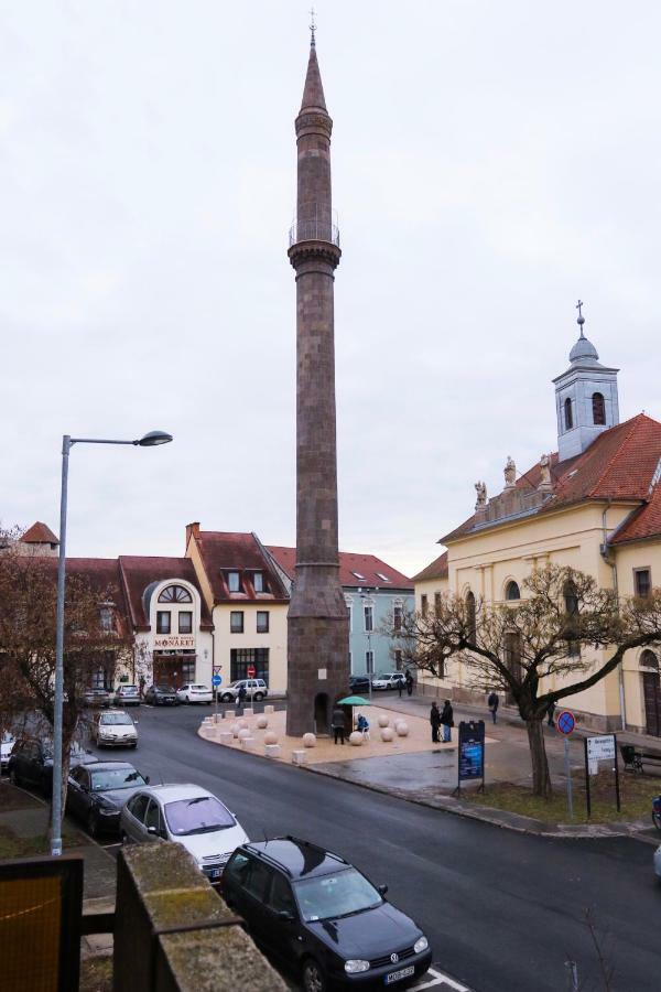 Palace Apartman - Minaret, Eger Exteriér fotografie